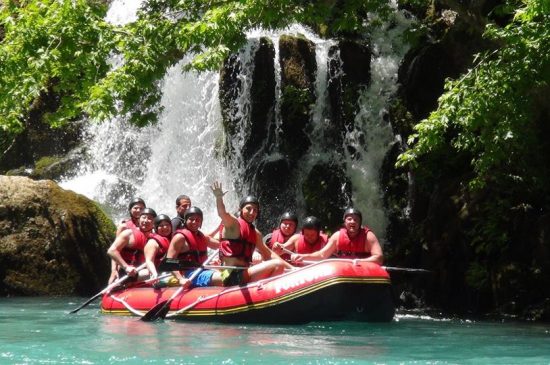 Turismo de aventura em Brotas: emoções em São Paulo