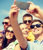 <strong><noscript><img width=